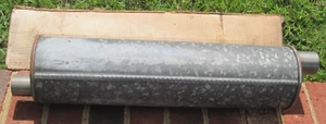 New old stock muffler 1941-1946 Chevrolet - Foto 1 di 4