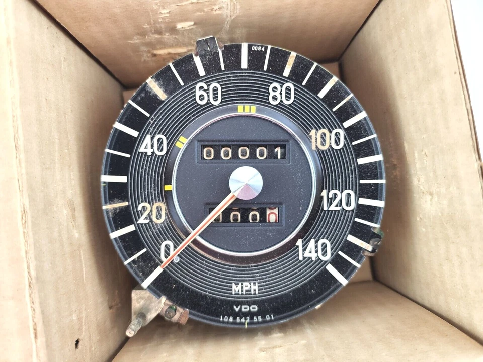 NOS Genuine Mercedes Speedometer Assembly W108 W109 280S 140MPH 1085425501 Foto 1 de 4