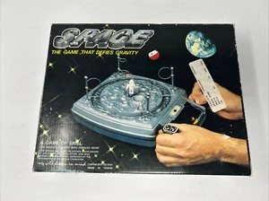 Space The Game That Defies Gravity - Vintage 1979 - Incomplete - Picture 1 of 14