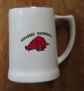 Vintage Arkansas Razorbacks 4,75" Keramiktasse - Bild 1 von 3