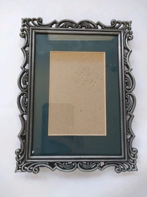 Vintage 4x6 The Weston Gallery Pewter Picture Frame Scrolls - Image 1 of 3