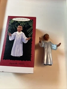 1995 Hallmark Joy to the World Handcrafted Keepsake Christmas Ornament. - Picture 1 of 6