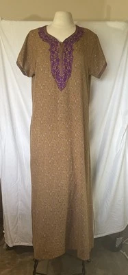 Vestido Boho Lounge Caftan Maxi Dourado Roxo Bordado Índia Antigo Hippie Anos 70 Vibe - Imagem 1 de 4