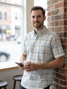 Van Heusen Men’s Large Plaid No Iron Short Sleeve Button Down Chest Size 46” - Picture 1 of 6