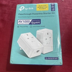 TP-Link Passthrough Powerline Starter Kit AV1000 TL-PA7017P - Afbeelding 1 van 3