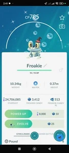Pokémon - Froaki Lucido Con Cappello - Foto 1 di 2