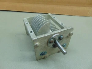 Vintage Military variable air capacitor 17 to 65 pf G.I.Corp. - Picture 1 of 11