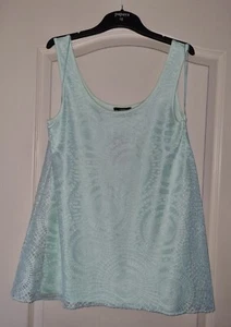 Womens Papaya Green Lace Look Top Size 10 Lined Geometric Design - Picture 1 of 8