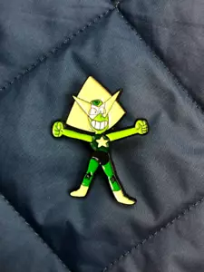 Steven Universe Peridot Pin - Bild 1 von 1