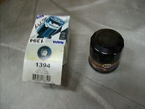 NAPA 1394 Engine Oil Filter (same as Wix 51394) - Weathered looking box