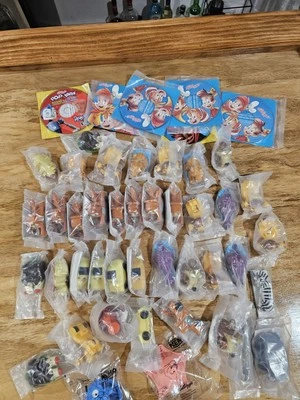 LOTE MIXTO DE COLECCIÓN DE 47 PRIMAS/JUGUETES DE CEREALES SELLADOS Kellogg’s-Disney Etc. Foto 1 de 4