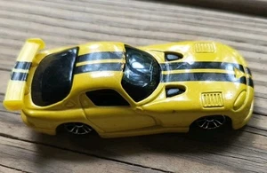 Maisto 1998 Dodge Viper GT2 Giallo 2009 - Foto 1 di 10
