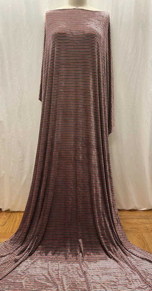 Tela Rayón Elastizada Terciopelo Iridiscente Rojo Blanco Azul 2 Yardas Largo 54" Ancho Foto 1 de 4