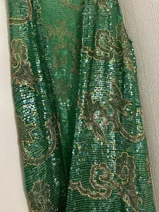 Kurdish Dress - Picture 1 of 3