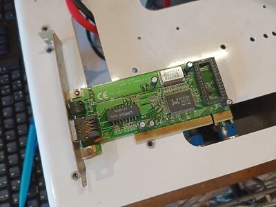 Scheda Ethernet LAN RJ-45 10/100Mbit PCI Controller Realtek 3 Led - Immagine 1 di 2