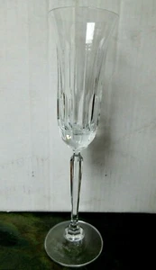 MIKASA PARK AVENUE CHAMPAGNE FLUTE GLASS CRYSTAL NEW NO BOX 359904 - Picture 1 of 3
