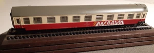 DB Personenwagen elfenbein/rot TT BTTB Art.-Nr. 3617 mit Graffiti - Bild 1 von 15