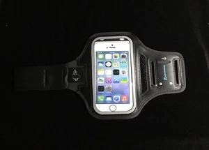 LOVPHONE Armband for Cell Phone, Keys, Headphones, Cards. Water/Sweat Resistant - Picture 1 of 4