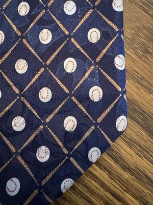 Corbata de béisbol y bates MLB azul marino seda A Rogers Foto 1 de 4