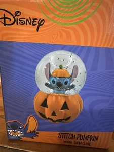 Disney Lilo And Stitch Stitch Pumpkin Snowglobe - Picture 1 of 1