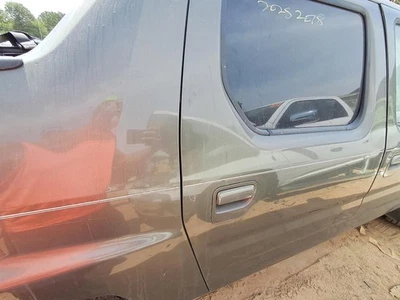 Used Rear Right Door Assembly Rear Side fits: 2007 Honda Ridgeline electric priv Foto 1 de 4
