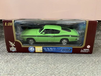 * Road Legends 1/18 1969 Plymouth Barrauda modelo diecast verde *FW Foto 1 de 4