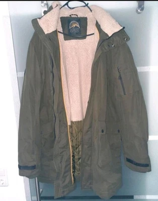 Winterjacke   Arbeitsjacke  Parker  Oliv  mit ausknöpfbarem Futter Gr. 56 - Bild 1 von 4