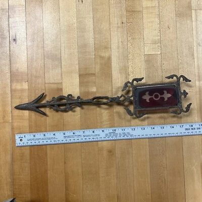 ANTIGUA VELETA PARARRAYOS FLECHA DE HIERRO (SOLO) con VIDRIO RUBÍ GRABADO Foto 1 de 4