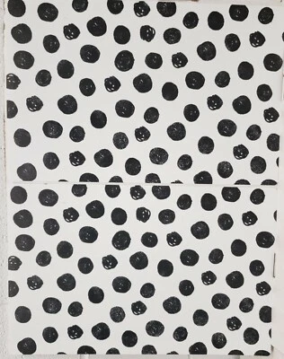 HB SET OF 2 SAME PLASTIC PLACEMATS,12" x 17", BLACK SCRIBBLED POLKA DOTS, HL