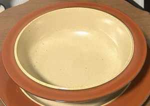 10" Rim Serving Bowl Harrison Mcintosh Copper Reef The Dunes Mikasa Vintage EUC - Picture 1 of 3