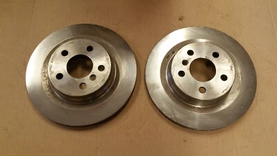 Rotor de disco de freno usado 90660 (trasero 2 piezas) #144 Foto 1 de 2