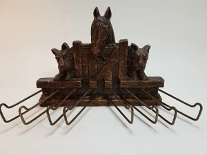 Vintage Belt Tie Scarf Holder Horse with two Scotty Dogs Syroco - Picture 1 of 4