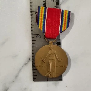 1945 UNITED STATES Freedom of Speech Religion WORLD WAR WWII Ribbon Medal - Picture 1 of 5