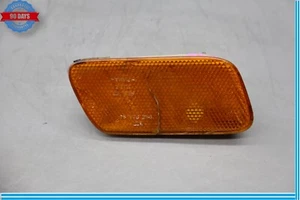 96-02 Mercedes W210 E320 Front Right Side Bumper Marker Light 2108200821 Oem - Picture 1 of 9
