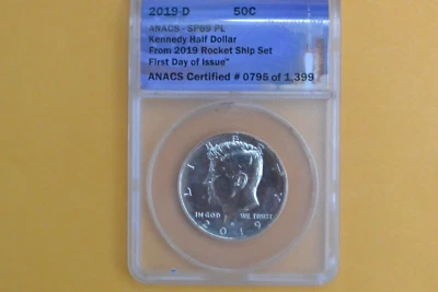 2019 D KENNEDY HALF DOLLAR ROCKETSHIP SET SP69 PL FIRST DAY OF ISSUE - Image 1 of 4