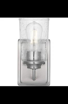 Hampton Bay Evangeline 4,5 pulgadas Aplique de pared interior de níquel cepillado de 1 luz Foto 1 de 4