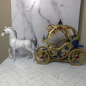 Mattel Disney Principessa Cavallo di Cenerentola e Gioielli Carrozza Oro 2014 - Foto 1 di 16