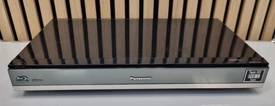 Panasonic DMR-BCT820EG - Twin-HD, DVB-C Tuner - 3D Blu-ray Rekorder - 1TB HDD - Bild 1 von 4