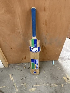 Gunn & Moore GM Diamond Superstar Cutaway Cricket Bat Adult SH - 2lbs 7oz 1990s - Picture 1 of 12