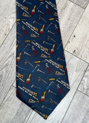 BUILD ON THE ROCK - Corbata para herramientas - Prendas para el cuello Kerusso - 100% poliéster 57" L x 4" W - Azul Foto 1 de 4