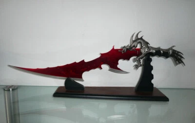 S0137 FACA ESPADA DRAGÃO FOGO VOADOR SANGUE VERMELHO LÂMINA DA MORTE GRAVURAS/SUPORTE 24" - Imagem 1 de 4