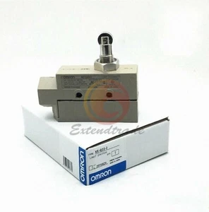 ONE NEW OMRON XE-Q22-2 Limit Switch XEQ222 - Picture 1 of 2