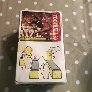 RARE VINTAGE 100 x SEALED PANINI STICKER PLUS EMPTY ALBUM FOOTY 1990 - Picture 1 of 18