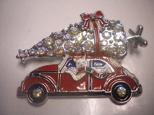 FANTASTIC VINTAGE CHRISTMAS (( COOL CAT WITH CHRISTMAS TREE ))) PIN / BROOCH - Picture 1 of 4
