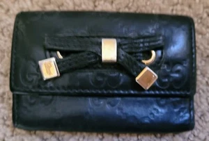 AUTÉNTICO ESTUCHE PARA LLAVES DE CUERO CINTA GUCCI GG LOGO GUCCISSIMA USADO NEGRO - Imagen 1 de 15