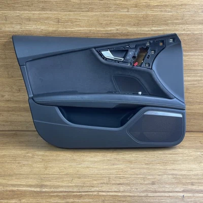 Panel de moldura de tarjeta de puerta interior delantera izquierda Alcantara OEM 2012-2018 AUDI RS7 4G8 Foto 1 de 4