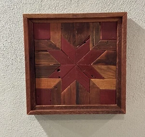Handmade Reclaimed Farmhouse Wood Decor/Wall Art - Barn Quilt Design - Picture 1 of 6