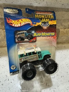Hot Wheels Monster Jam 2002 Surf Monster #10  1:64 New-Sealed - Picture 1 of 1