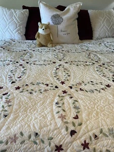 "De colección Sunham Flor Floral Rey/Reina Festoneado 104""x86"" Bordado Granny Core" - Imagen 1 de 11