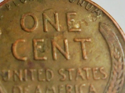 1949 D  Wheat Cent  REV. PRESTRIKE  LAMINATION Error, WITH PEEL #B49D - Image 1 of 4